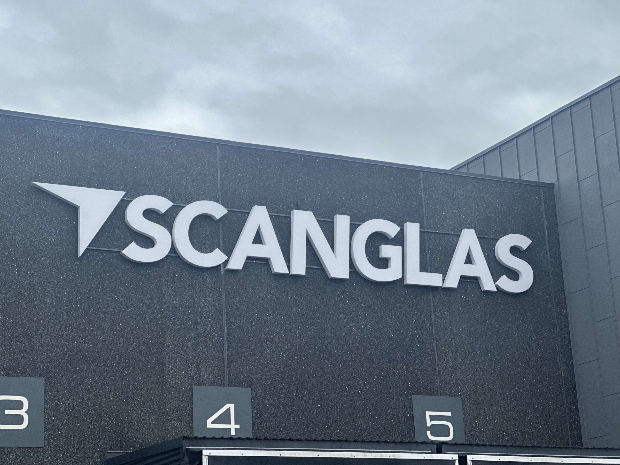 Case Scanglass (2)